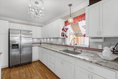 Casa en venta en The Villages, Florida, 2 dormitorios, 107.4 m2 № 1903534 - foto 10