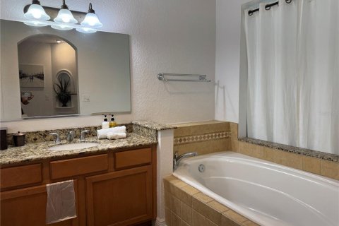 Adosado en alquiler en Four Corners, Florida, 3 dormitorios, 197.32 m2 № 1847949 - foto 8