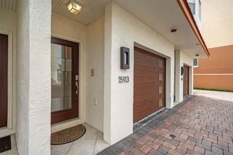Townhouse in Tierra Verde, Florida 4 bedrooms, 255.48 sq.m. № 2277387 - photo 8