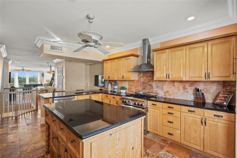 Townhouse in Tierra Verde, Florida 4 bedrooms, 255.48 sq.m. № 2277387 - photo 16