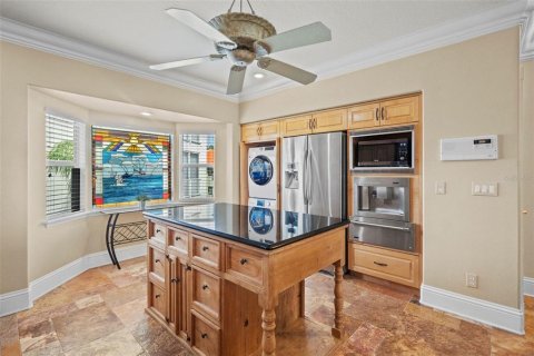 Townhouse in Tierra Verde, Florida 4 bedrooms, 255.48 sq.m. № 2277387 - photo 17