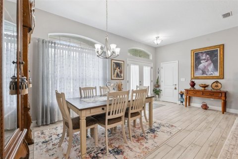 House in Weeki Wachee, Florida 4 bedrooms, 207.82 sq.m. № 1845036 - photo 23