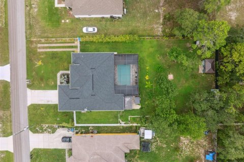 House in Weeki Wachee, Florida 4 bedrooms, 207.82 sq.m. № 1845036 - photo 6