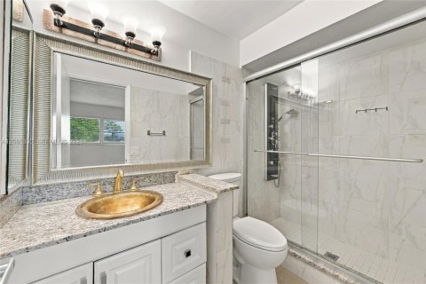 Condo in Davie, Florida, 2 bedrooms № 2360089 - photo 9