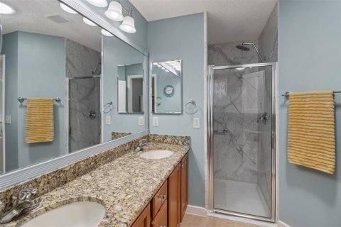 House in The Villages, Florida 3 bedrooms, 146.04 sq.m. № 1876081 - photo 14