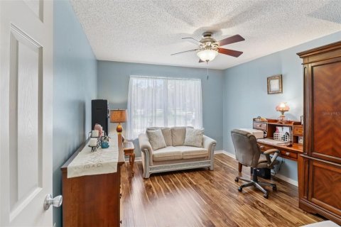 House in The Villages, Florida 3 bedrooms, 146.04 sq.m. № 1876081 - photo 15