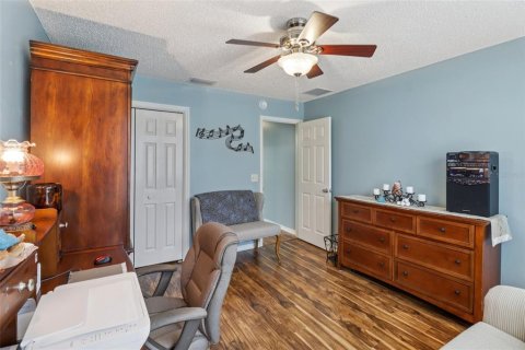 House in The Villages, Florida 3 bedrooms, 146.04 sq.m. № 1876081 - photo 16