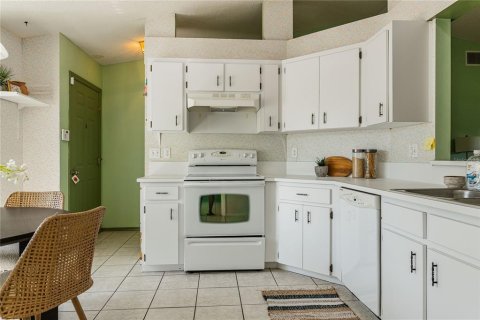 Villa ou maison à vendre à Lakeland, Floride: 3 chambres, 148.92 m2 № 2330083 - photo 10