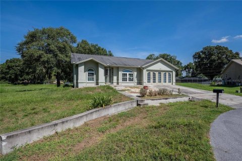 Villa ou maison à vendre à Lakeland, Floride: 3 chambres, 148.92 m2 № 2330083 - photo 2