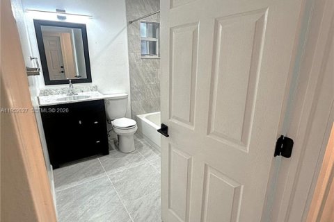 Купить виллу или дом в Хомстед, Флорида 2 спальни, 109.62м2, № 2006637 - фото 22