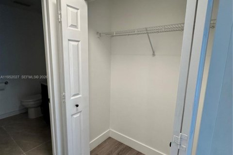 Купить виллу или дом в Хомстед, Флорида 2 спальни, 109.62м2, № 2006637 - фото 17