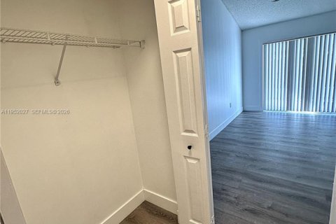 Купить виллу или дом в Хомстед, Флорида 2 спальни, 109.62м2, № 2006637 - фото 18