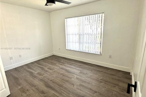 Купить виллу или дом в Хомстед, Флорида 2 спальни, 109.62м2, № 2006637 - фото 29