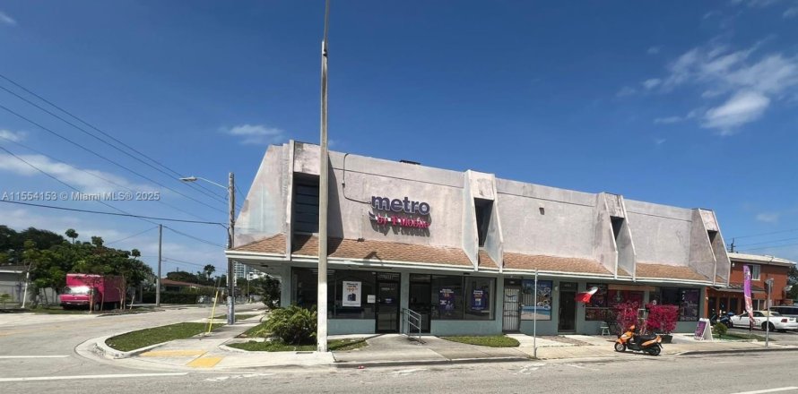 Immobilier commercial à Miami, Floride № 1764514