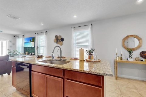 Villa ou maison à vendre à Davenport, Floride: 3 chambres, 141.21 m2 № 1856228 - photo 8