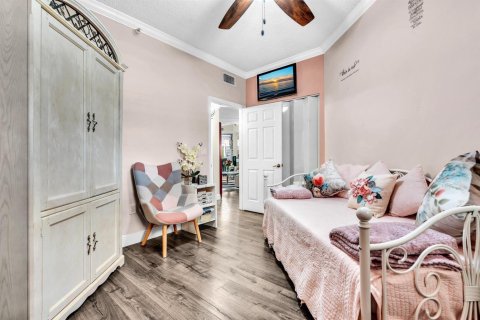 Купить кондоминиум в Тамарак, Флорида 5 комнат, 141.21м2, № 2083443 - фото 29