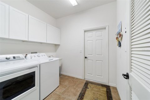 House in Ocala, Florida 3 bedrooms, 174.47 sq.m. № 1567236 - photo 28