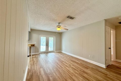 Villa ou maison à louer à Altamonte Springs, Floride: 3 chambres, 137.77 m2 № 2432701 - photo 12