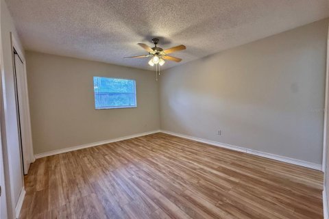 Villa ou maison à louer à Altamonte Springs, Floride: 3 chambres, 137.77 m2 № 2432701 - photo 13