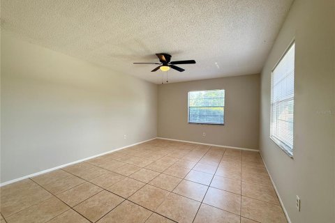 Villa ou maison à louer à Altamonte Springs, Floride: 3 chambres, 137.77 m2 № 2432701 - photo 3