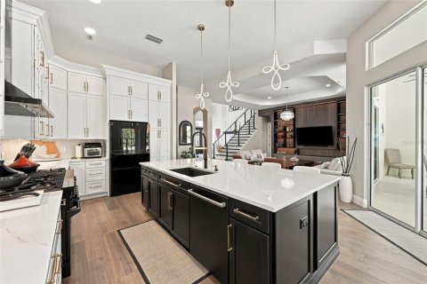 Villa ou maison à vendre à Orlando, Floride: 5 chambres, 339.28 m2 № 2428806 - photo 28