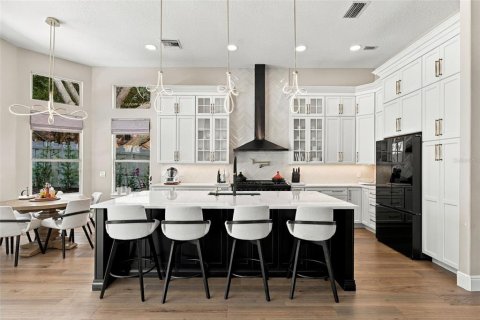 Villa ou maison à vendre à Orlando, Floride: 5 chambres, 339.28 m2 № 2428806 - photo 25