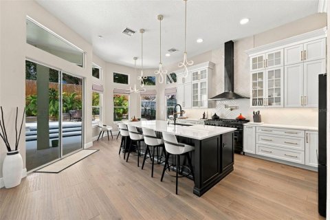 Villa ou maison à vendre à Orlando, Floride: 5 chambres, 339.28 m2 № 2428806 - photo 22