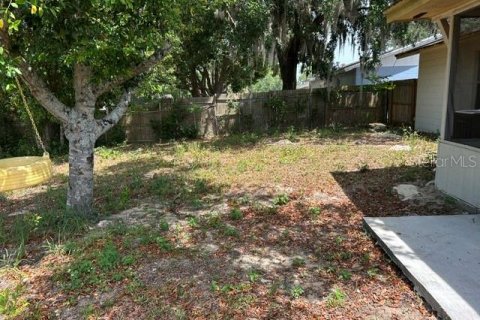 House in Apopka, Florida 3 bedrooms, 92.9 sq.m. № 2209884 - photo 11
