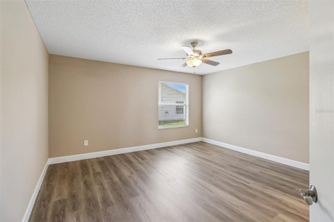 House in The Villages, Florida 2 bedrooms, 128.95 sq.m. № 2302126 - photo 17