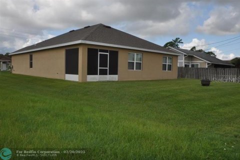 Casa en venta en Saint Lucie, Florida, 4 dormitorios, 169.73 m2 № 1529148 - foto 3