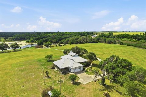 Casa en venta en Dade City, Florida, 4 dormitorios, 284.65 m2 № 2214920 - foto 4