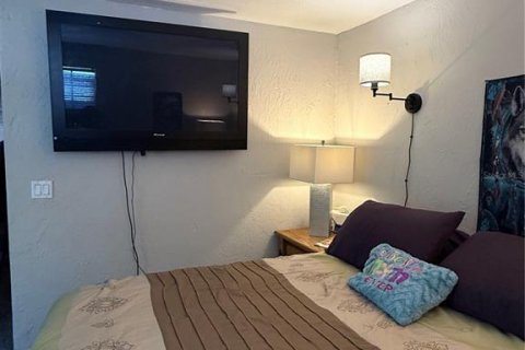 Купить виллу или дом в Дейтона-Бич, Флорида 11 комнат, 114.08м2, № 2122882 - фото 17