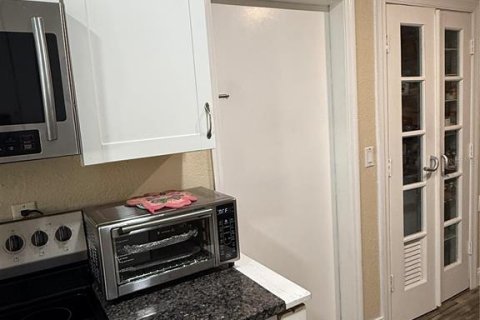 Купить виллу или дом в Дейтона-Бич, Флорида 11 комнат, 114.08м2, № 2122882 - фото 5