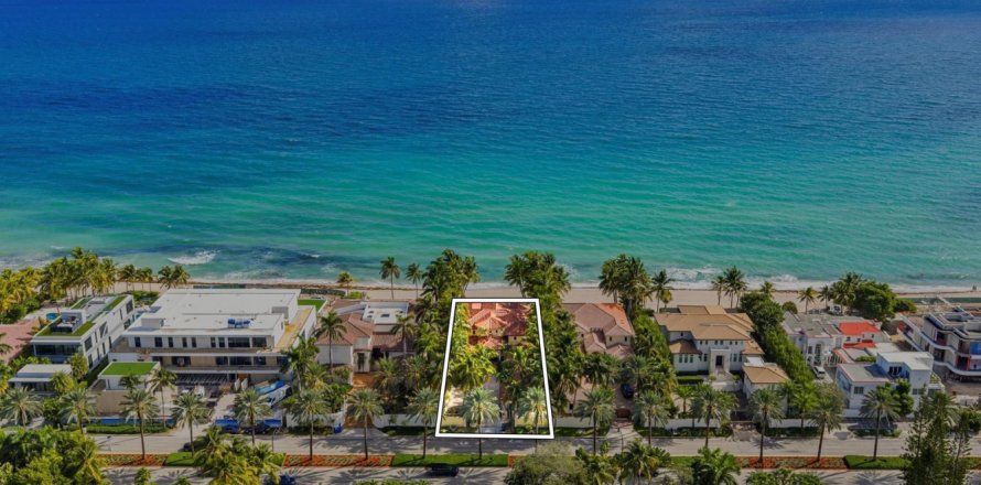 House in Golden Beach, Florida 8 bedrooms, 893.53 sq.m. № 2083070