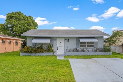 Casa en Tamarac, Florida 2 dormitorios, 98.66 m2 № 2077983