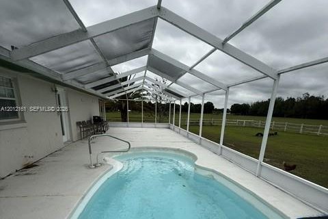 House in Lorida, Florida 4 bedrooms № 2171127 - photo 17