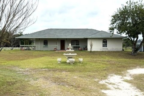 House in Lorida, Florida 4 bedrooms № 2171127 - photo 4