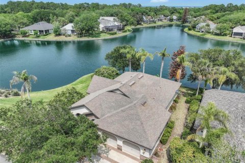House in Palm Coast, Florida 3 bedrooms, 180.42 sq.m. № 2214638