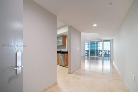 Condominio en venta en Miami Beach, Florida, 2 dormitorios, 133.5 m2 № 2034161 - foto 15