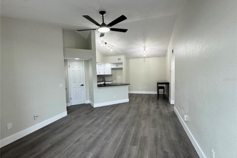 Condominio en alquiler en Orlando, Florida, 1 dormitorio, 68.28 m2 № 1834905 - foto 2