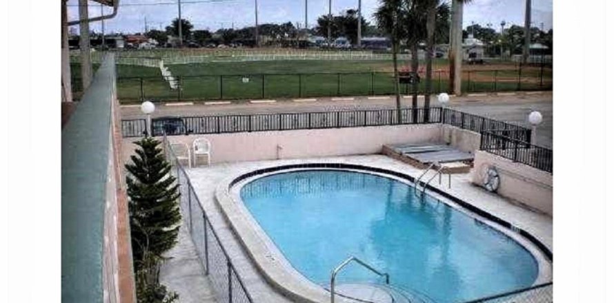 Condo à Oakland Park, Floride, 2 chambres № 1172478