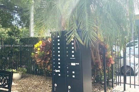 Copropriété à louer à Miami Beach, Floride: 41.81 m2 № 1699487 - photo 4