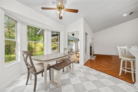 House in Gainesville, Florida 3 bedrooms, 154.96 sq.m. № 2283460 - photo 13