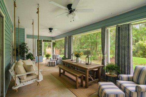 House in Gainesville, Florida 3 bedrooms, 154.96 sq.m. № 2283460 - photo 26