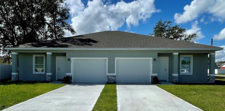 Appartement à Poinciana, Floride 3 chambres, 125.42 m2 № 1879815