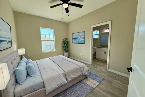 Apartamento en alquiler en Poinciana, Florida, 3 dormitorios, 125.42 m2 № 1879815 - foto 4