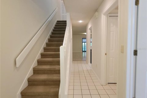 Touwnhouse à louer à Winter Springs, Floride: 3 chambres, 135.64 m2 № 2436711 - photo 6