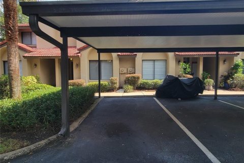 Touwnhouse à louer à Winter Springs, Floride: 3 chambres, 135.64 m2 № 2436711 - photo 3