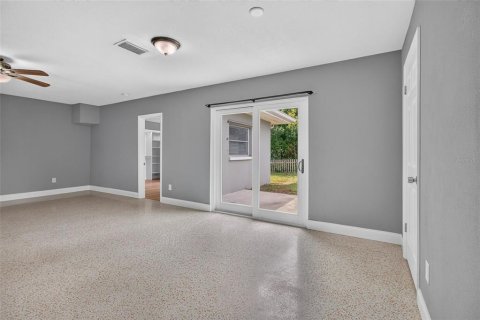 Villa ou maison à louer à Dunedin, Floride: 3 chambres, 138.24 m2 № 2435028 - photo 12