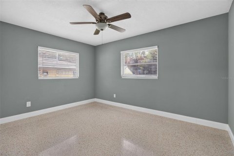 Villa ou maison à louer à Dunedin, Floride: 3 chambres, 138.24 m2 № 2435028 - photo 30
